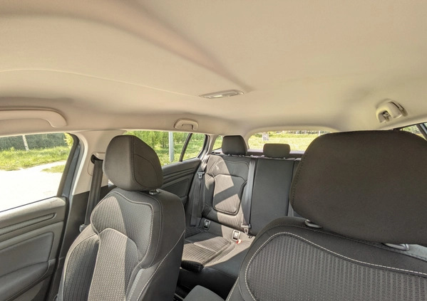 Renault Megane cena 47109 przebieg: 64300, rok produkcji 2019 z Rzeszów małe 352